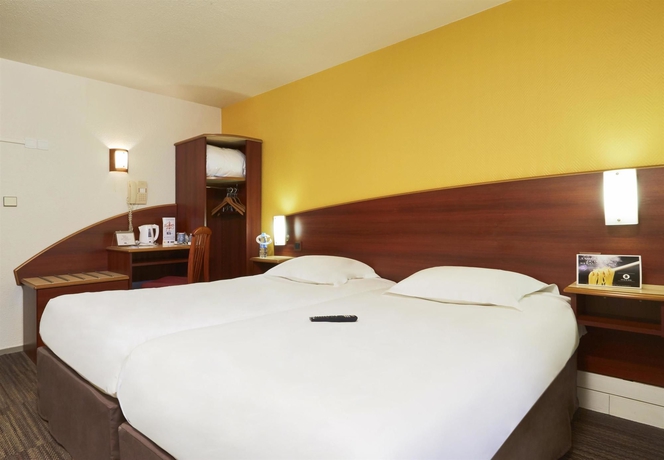 Imagen de la habitación del Hotel Comfort Etampes. Foto 11