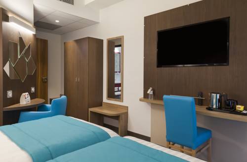 Imagen de la habitación del Hotel Comfort Figeac. Foto 7