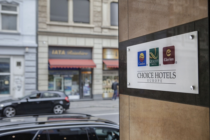 Imagen de los exteriores del Hotel Comfort Frankfurt Central Station. Foto 16