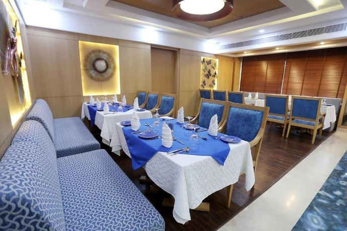 Imagen del bar/restaurante del Hotel Comfort GMS Grand. Foto 6