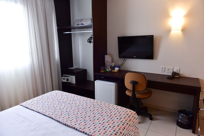 Imagen de la habitación del Hotel Comfort Goiania. Foto 9