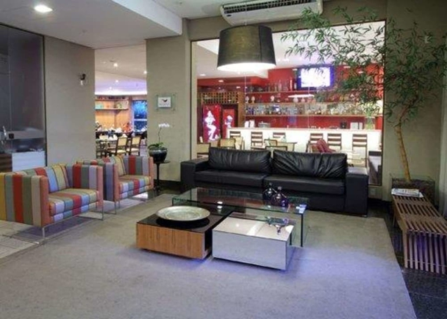 Imagen de los interiores del Hotel Comfort Goiania. Foto 16