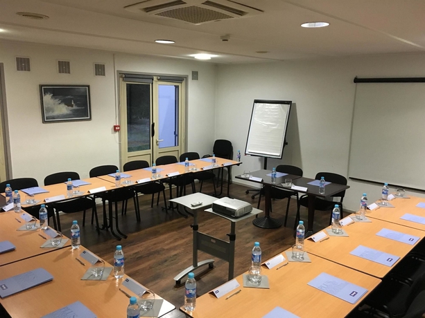 Imagen de los interiores del Hotel Comfort Grenoble Meylan. Foto 13