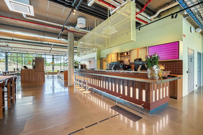 Imagen de los interiores del Hotel Comfort Grimstad. Foto 16