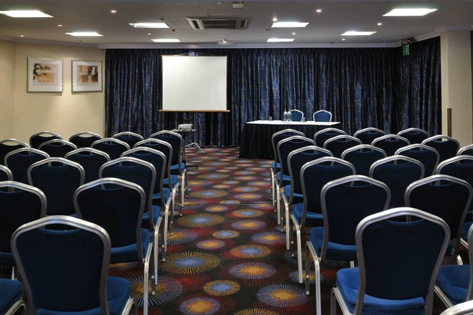 Imagen general del Hotel Comfort Harrow. Foto 8