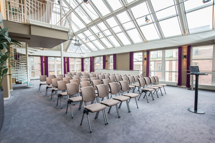 Imagen de los interiores del Hotel Comfort Helsingborg. Foto 16