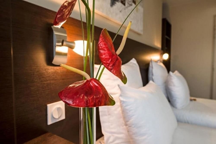 Imagen de la habitación del Hotel Comfort Hotel Champigny Sur Marne. Foto 7