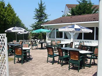 Imagen de los exteriores del Hotel Comfort Hotel Lagny Marne La Vallee. Foto 6