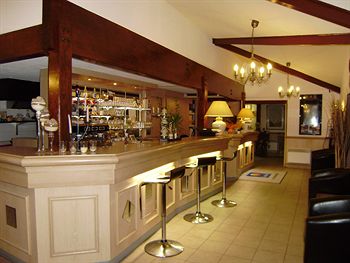 Imagen del bar/restaurante del Hotel Comfort Hotel Lagny Marne La Vallee. Foto 3