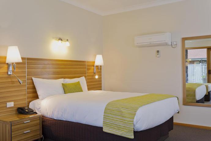 Imagen general del Hotel Comfort Inn A Julie-Anna. Foto 18