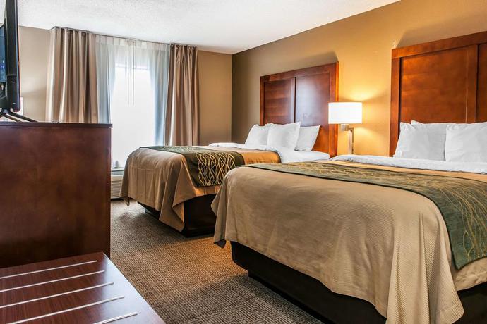 Imagen de la habitación del Hotel Comfort Inn Airport, Indian&aacute;polis. Foto 4