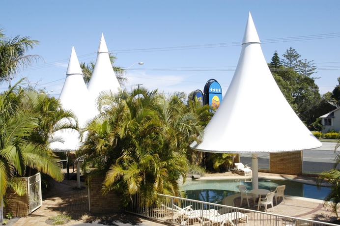 Imagen de la piscina del Hotel Comfort Inn All Seasons. Foto 16