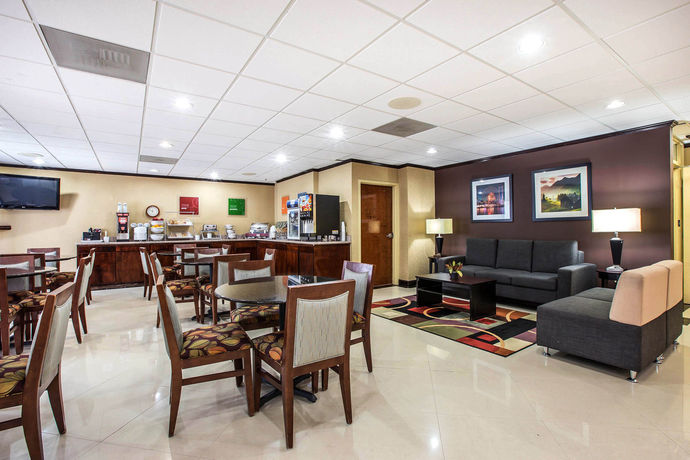 Imagen del bar/restaurante del Hotel Comfort Inn Alpharetta - Atlanta North. Foto 3