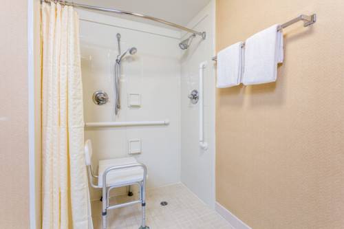 Imagen de la habitación del Hotel Comfort Inn, Alpharetta. Foto 6