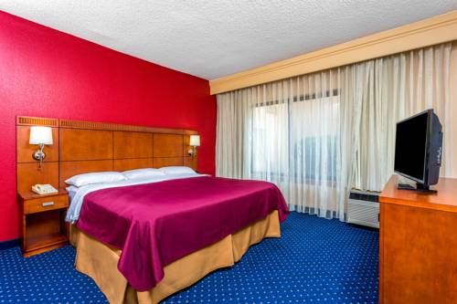 Imagen de la habitación del Hotel Comfort Inn, Alpharetta. Foto 15