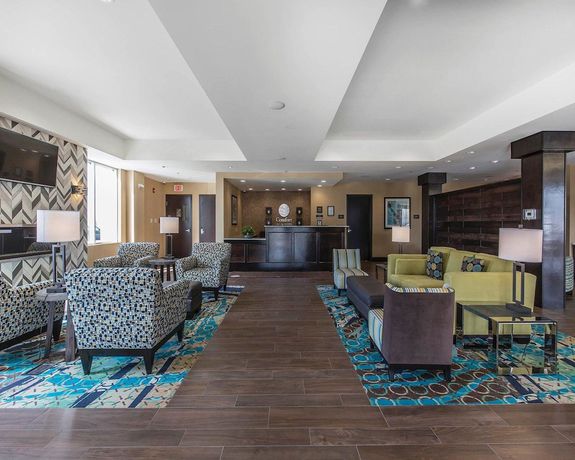 Imagen de los interiores del Hotel Comfort Inn And Suites Airport North. Foto 13