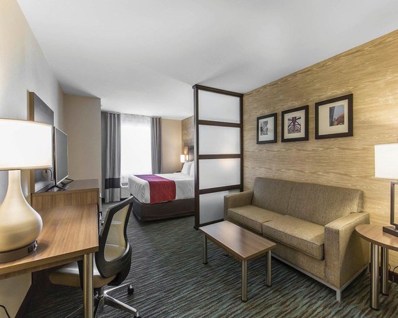 Imagen de la habitación del Hotel Comfort Inn And Suites Airport North. Foto 6