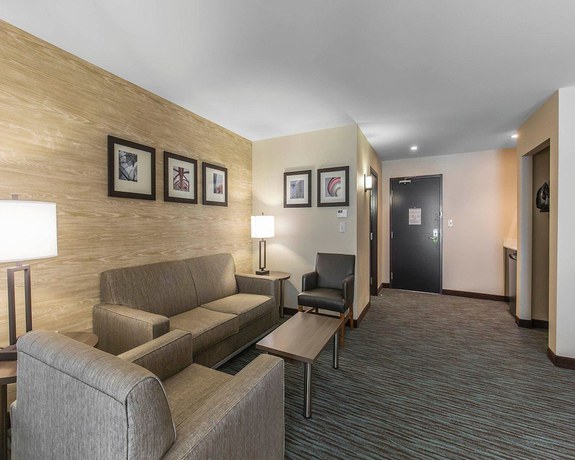 Imagen de la habitación del Hotel Comfort Inn And Suites Airport North. Foto 7