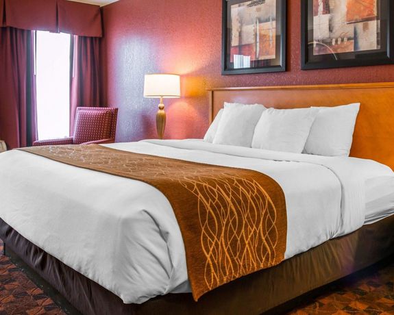 Imagen de la habitación del Hotel Comfort Inn And Suites And Conference Center. Foto 10
