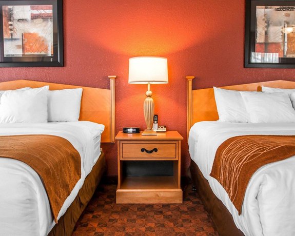 Imagen de la habitación del Hotel Comfort Inn And Suites And Conference Center. Foto 13