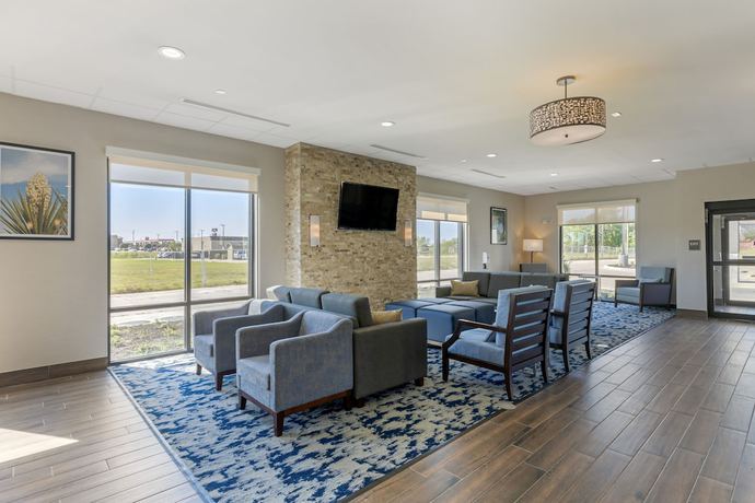 Imagen de los interiores del Hotel Comfort Inn And Suites Balch Springs - Se Dallas. Foto 19