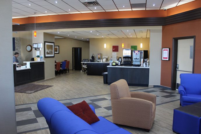 Imagen de los interiores del Hotel Comfort Inn And Suites Barrie. Foto 16
