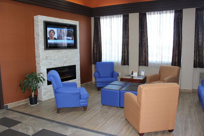 Imagen de los interiores del Hotel Comfort Inn And Suites Barrie. Foto 18