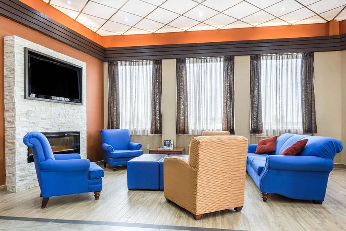Imagen de los interiores del Hotel Comfort Inn And Suites Barrie. Foto 20