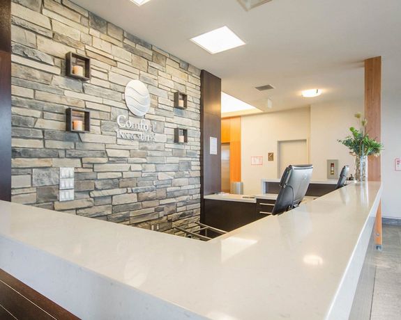 Imagen de los interiores del Hotel Comfort Inn And Suites, Campbell River. Foto 19