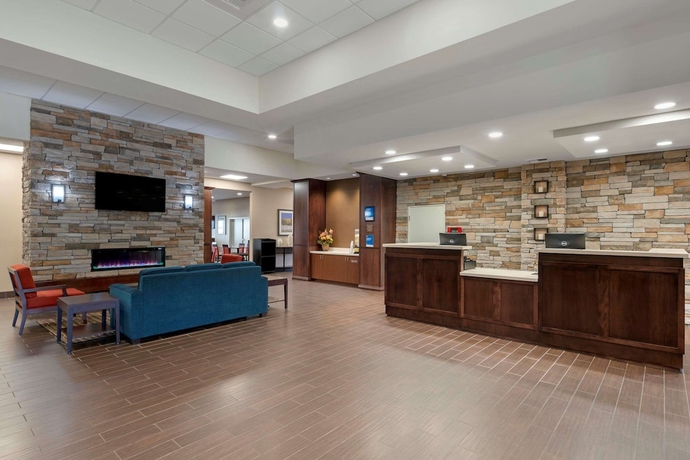 Imagen de los interiores del Hotel Comfort Inn And Suites, Coeur d'Alene. Foto 17