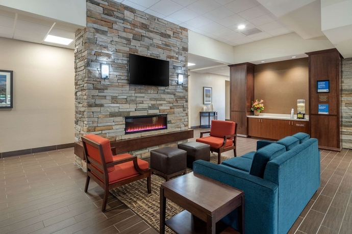 Imagen de los interiores del Hotel Comfort Inn And Suites, Coeur d'Alene. Foto 19