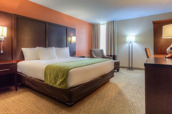 Imagen de la habitación del Hotel Comfort Inn And Suites Evansville Airport. Foto 11