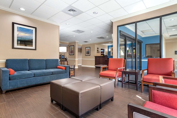 Imagen de los interiores del Hotel Comfort Inn And Suites, Fort Walton Beach . Foto 19