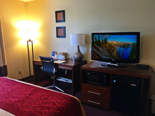 Imagen de la habitación del Hotel Comfort Inn And Suites Klamath Falls. Foto 13