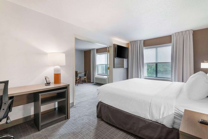 Imagen de la habitación del Hotel Comfort Inn And Suites, Lake George. Foto 11