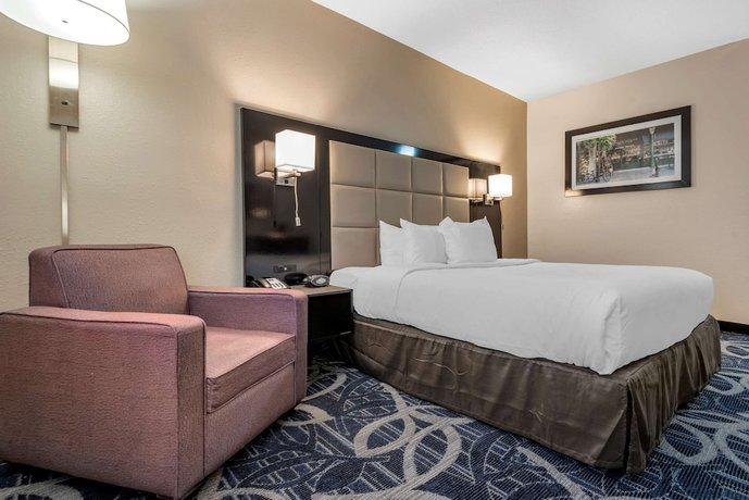 Imagen de la habitación del Hotel Comfort Inn And Suites Liverpool - Syracuse. Foto 7