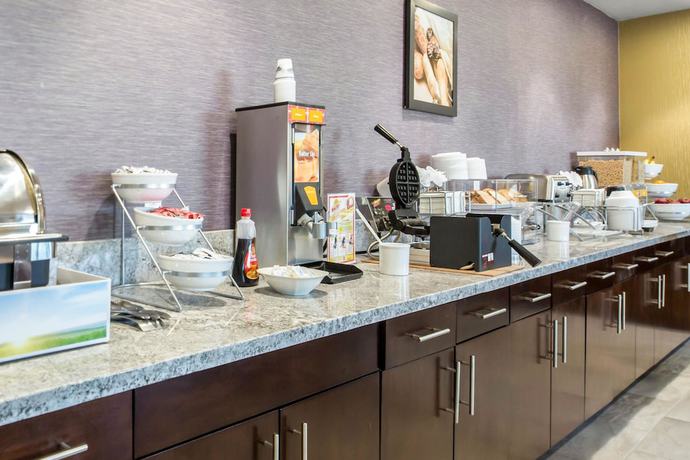 Imagen del bar/restaurante del Hotel Comfort Inn And Suites, Lovington. Foto 2