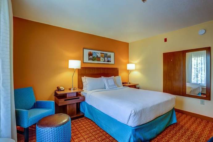 Imagen de la habitación del Hotel Comfort Inn And Suites, Memphis. Foto 4