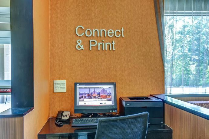 Imagen de los interiores del Hotel Comfort Inn And Suites, Memphis. Foto 13