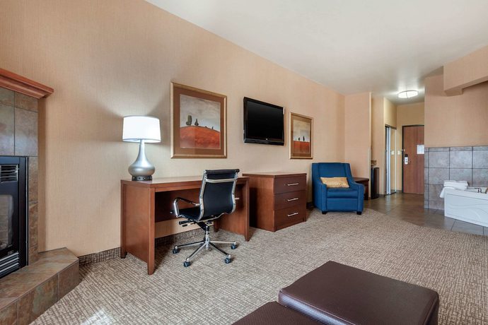 Imagen de la habitación del Hotel Comfort Inn And Suites, Mitchell. Foto 6