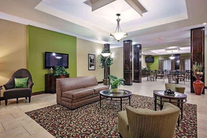 Imagen de los interiores del Hotel Comfort Inn And Suites New Iberia - Avery Island. Foto 12