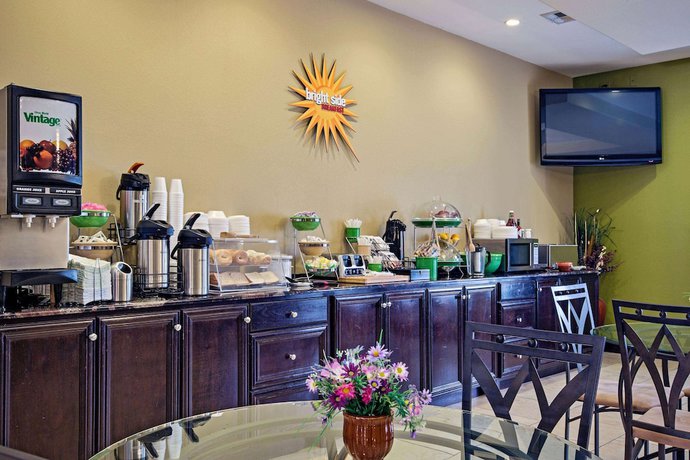 Imagen de los interiores del Hotel Comfort Inn And Suites New Iberia - Avery Island. Foto 16