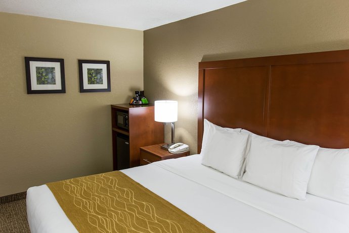 Imagen de la habitación del Hotel Comfort Inn And Suites Springfield I-44. Foto 8