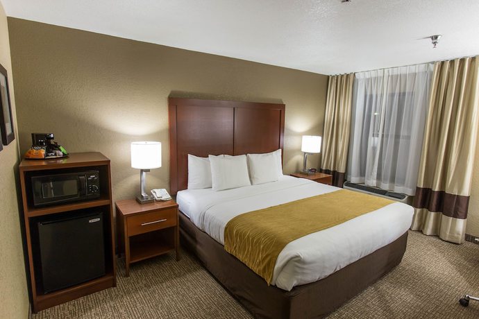 Imagen de la habitación del Hotel Comfort Inn And Suites Springfield I-44. Foto 11