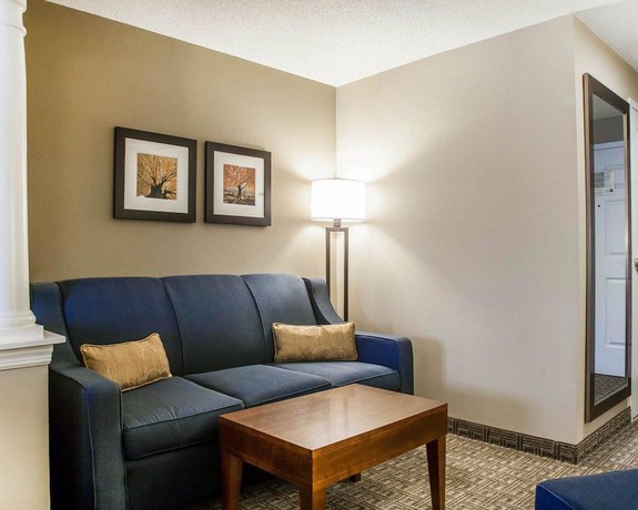 Imagen de la habitación del Hotel Comfort Inn And Suites Sturbridge - Brimfield. Foto 5