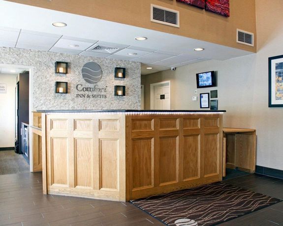 Imagen de los interiores del Hotel Comfort Inn And Suites Sturbridge - Brimfield. Foto 18