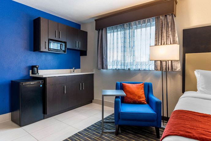 Imagen de la habitación del Hotel Comfort Inn And Suites Tigard Near Washington Square. Foto 3