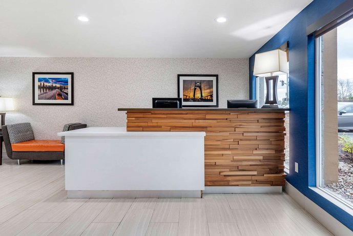 Imagen de los interiores del Hotel Comfort Inn And Suites Tigard Near Washington Square. Foto 20