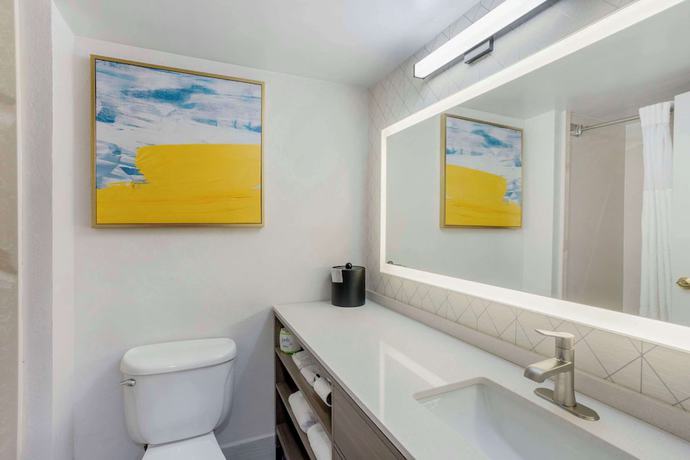 Imagen de la habitación del Hotel Comfort Inn And Suites Voorhees/mt. Laurel. Foto 17