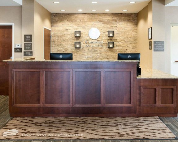 Imagen de los interiores del Hotel Comfort Inn And Suites West - Medical Center. Foto 17